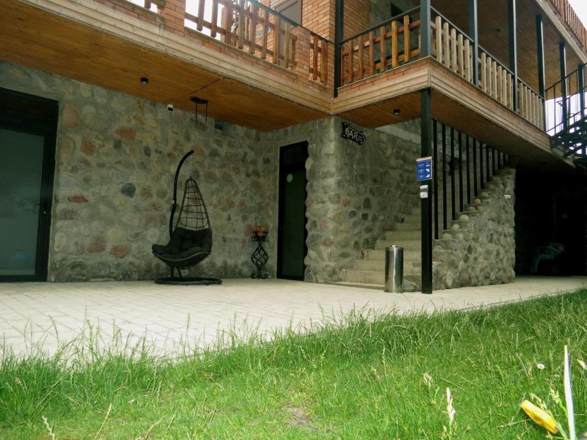 Vache Hotel Kazbegi Eksteriør billede